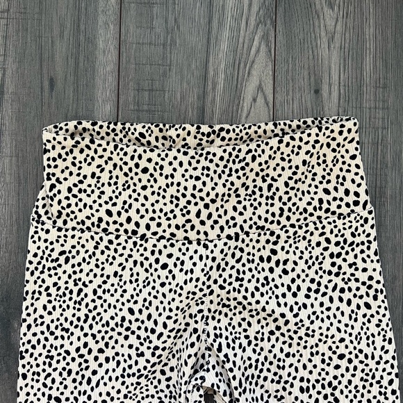 Leopard Leggings - Picture 2 of 2